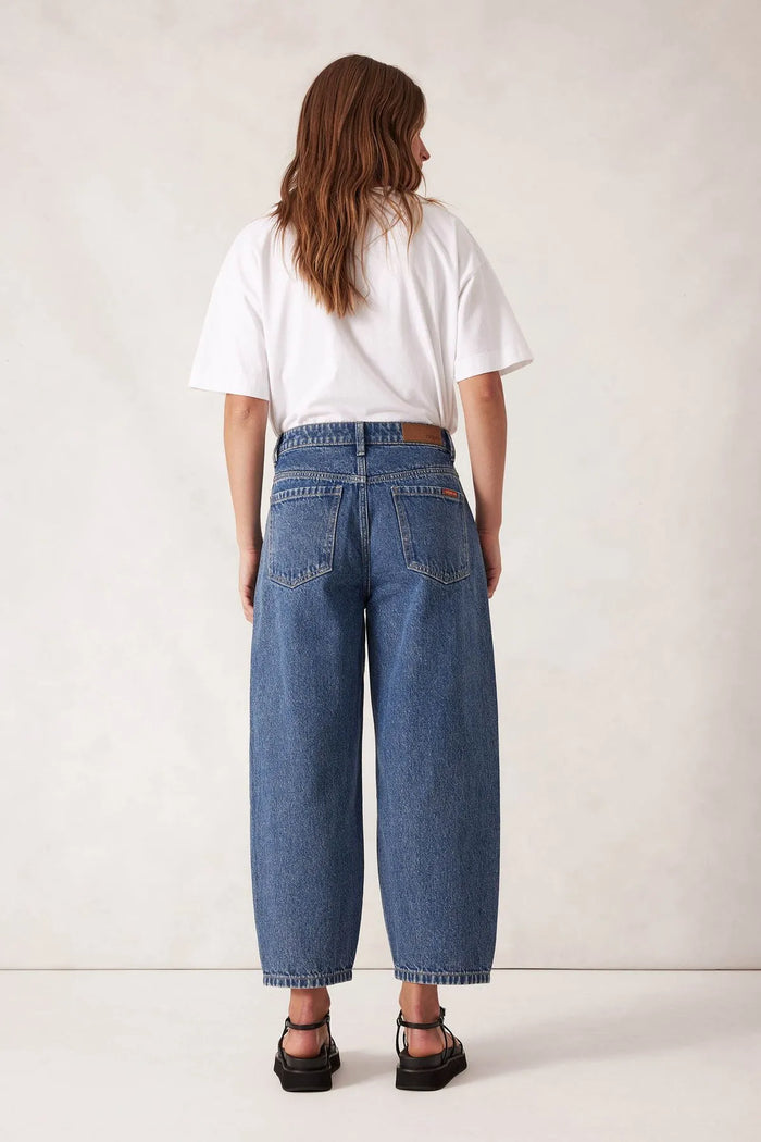 Maggie Tapered Barrel Jeans - Fresh Indigo