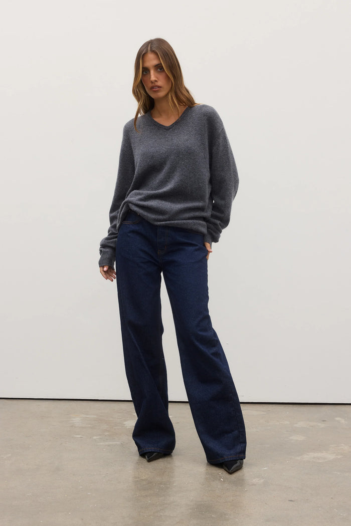 Billie V-Neck Sweater - Dark Heather Grey