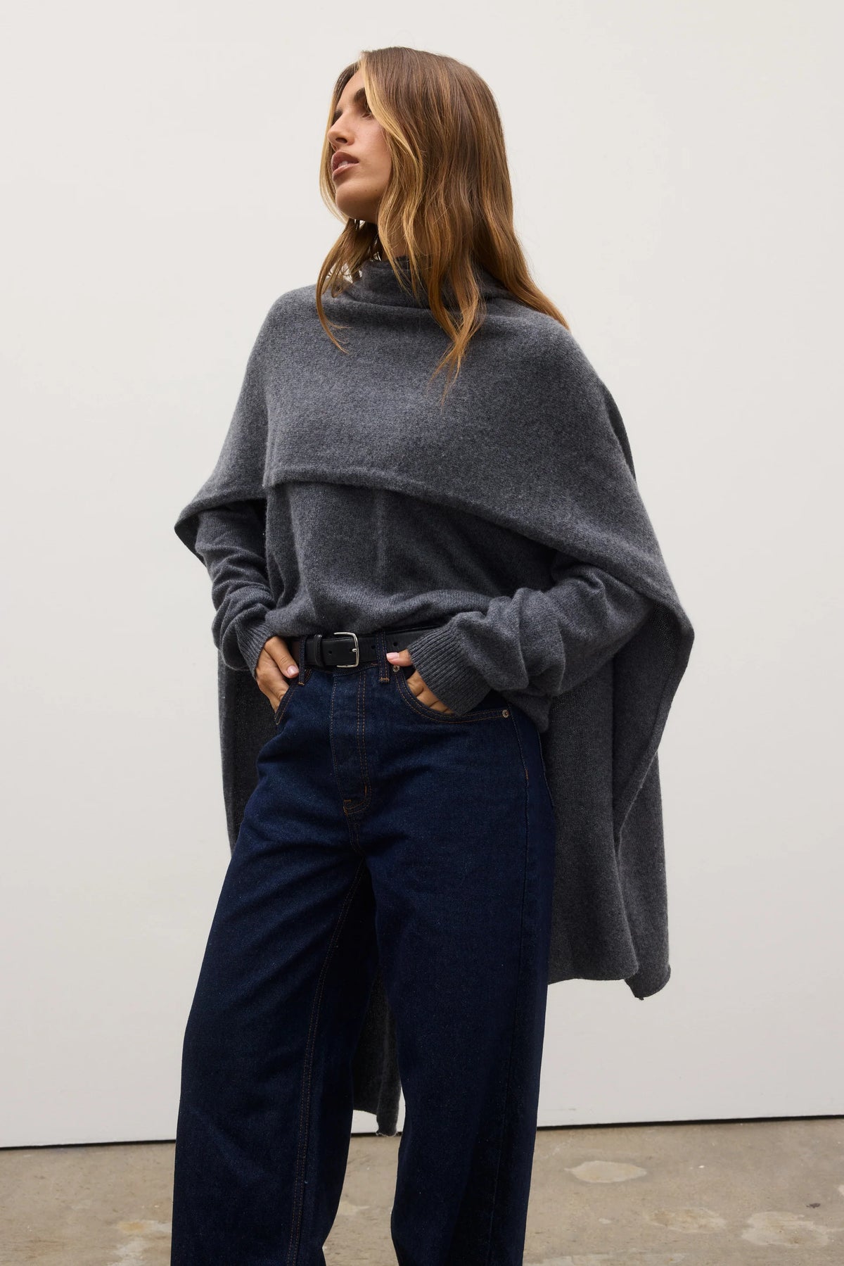 Soba Scarf - Dark Heather Grey