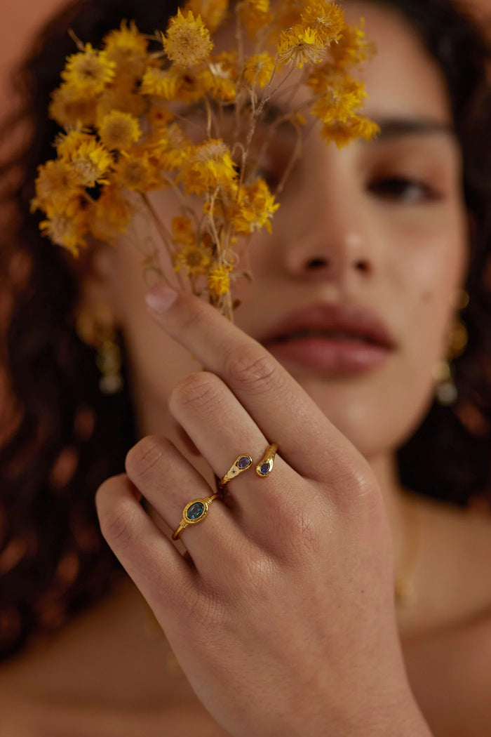 Tilly Tupaz Gold Ring