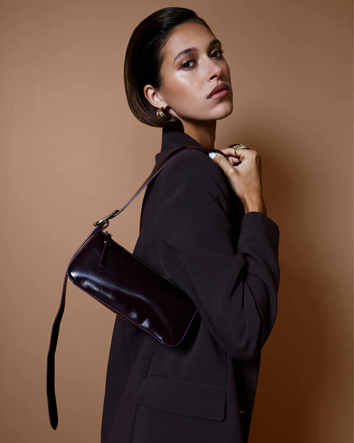 Hailey Shoulder Bag - Merlot Shine