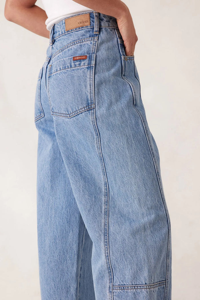 Darted Barrel Jean - Vintage Blue