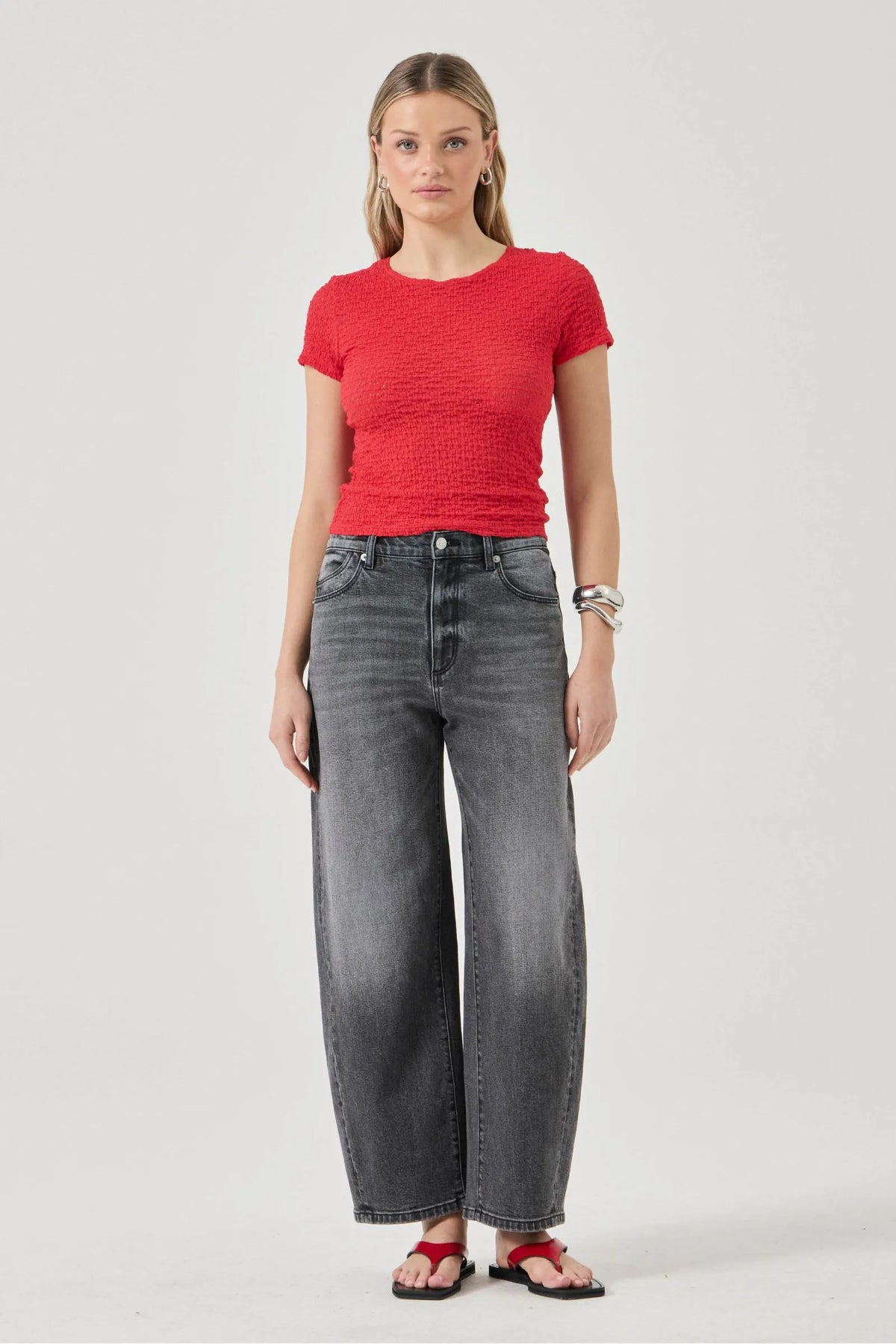 Gigi Barrel - Black Mountain