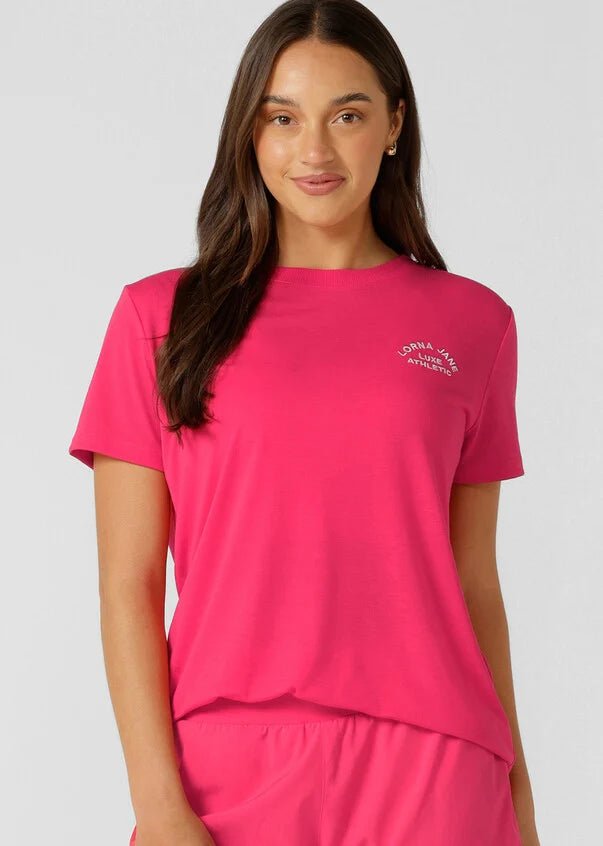 Lorna Jane Lotus T-Shirt Neon Raspberry – Sare Store
