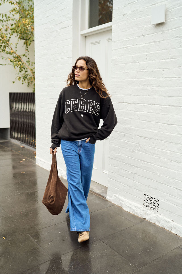 Isla Oversized Slouchy Crew - Phantom/White Heritage Outline