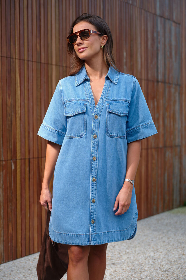 Sammy  Relaxed Shirt Dress - Mid Vintage Blue
