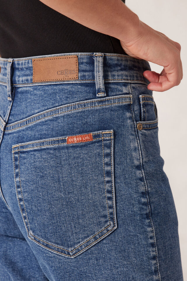 Blake Straight Leg Jean - Fresh Indigo