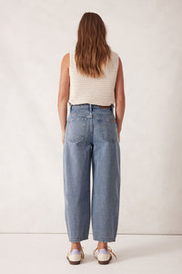 Tapered Barrel Jean - Mid Vintage Blue