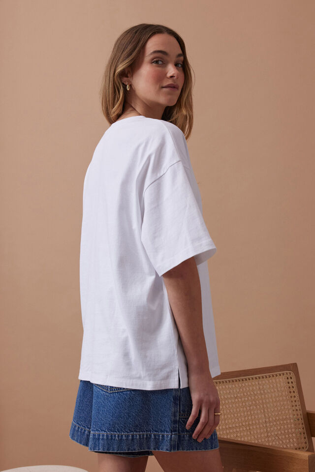 Tully Boyfriend Tee - White/Ceres Script Pomegranate Embroidery