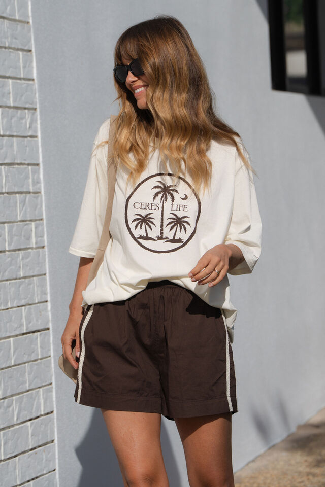 Liv Oversized Tee - Shell/Island Palms