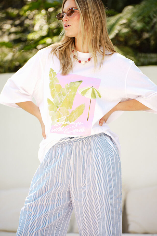 Liv Oversized Tee - White/Coastal Leaves
