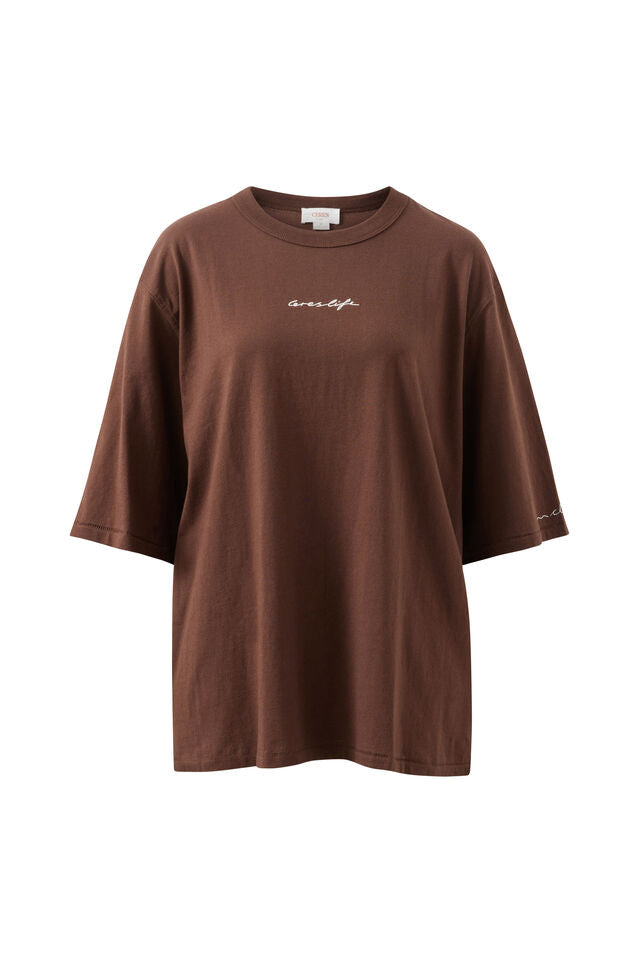 Liv Oversized Tee - Chocolate/Ceres Script
