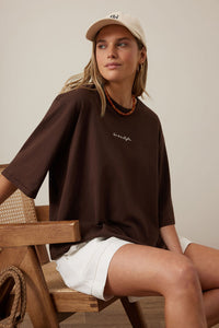 Liv Oversized Tee - Chocolate/Ceres Script