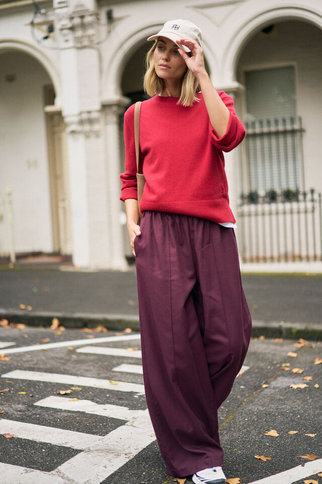 Izzie Pinstitch Pant - Burgundy