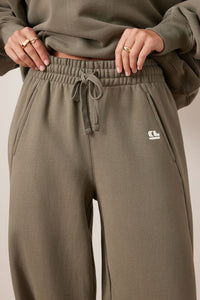 Elise Barrel Trackpant - Washed Olive