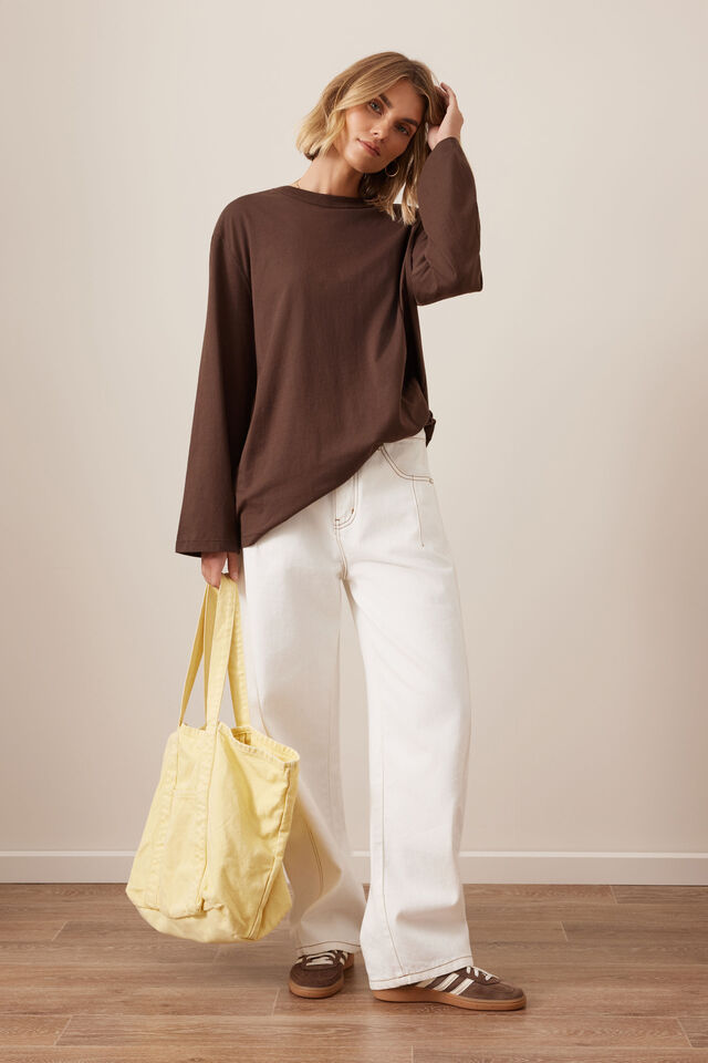 Finn Oversized Long Sleeve Tee - Chocolate