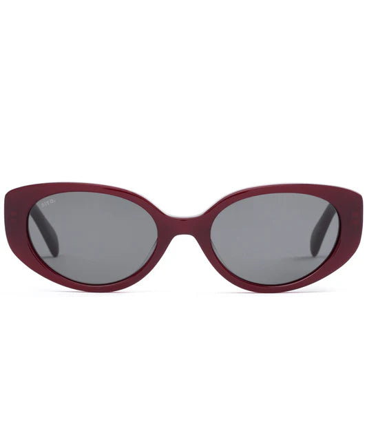 Aura: Milky Berry/Smokey Grey