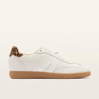 Levi White/Leopard Print