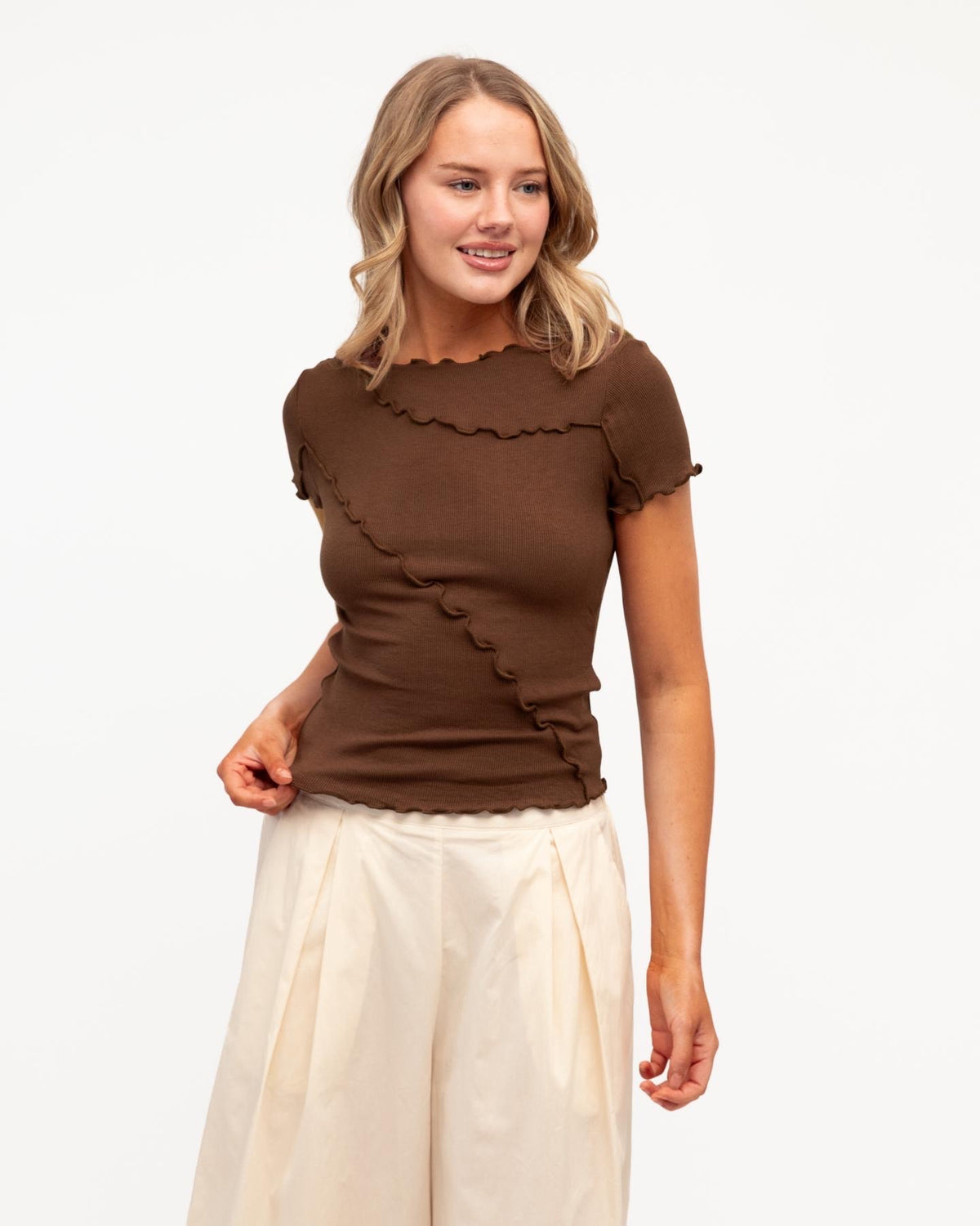 Sita Short Sleeve Tee - Choc