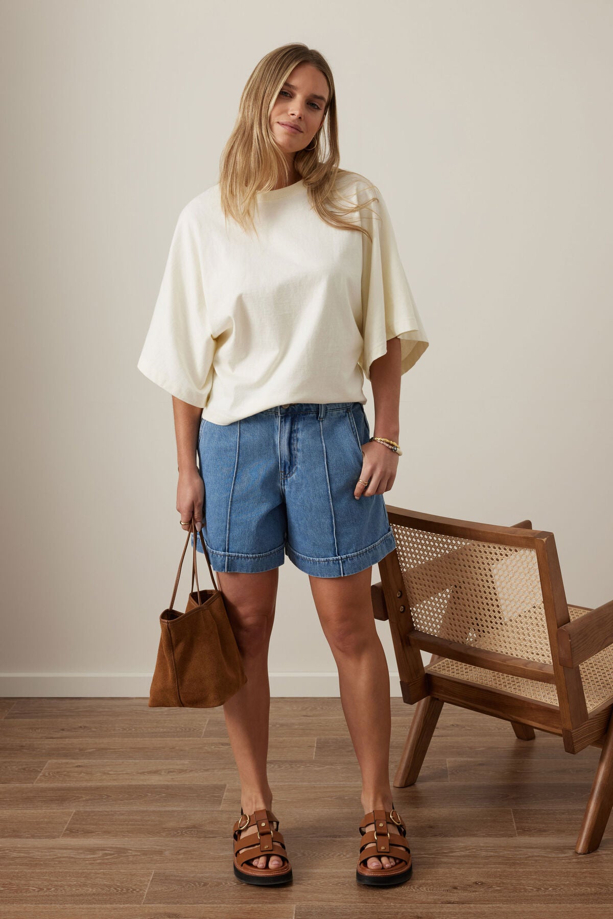 Juno Seamed Short - Vintage Blue