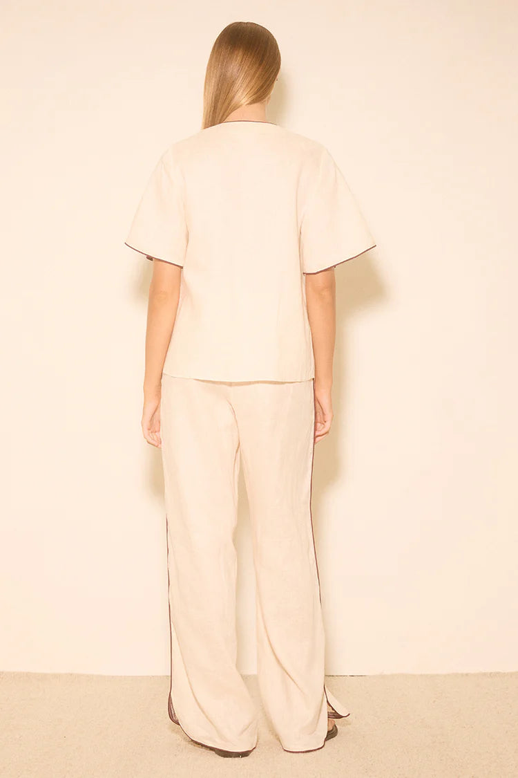 Aleria Top Cream Contrast Bind