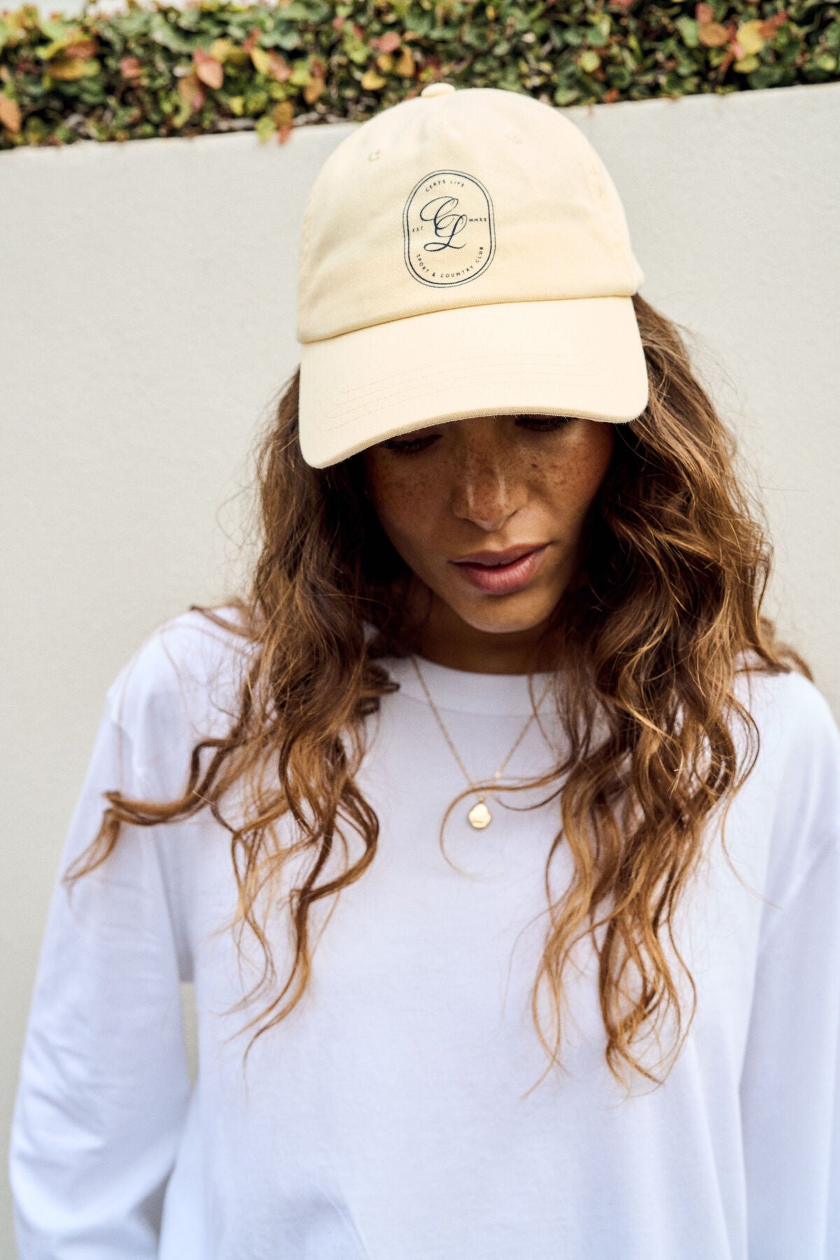 Pip Everyday Cap - Butter/Washed Navy Club Logo
