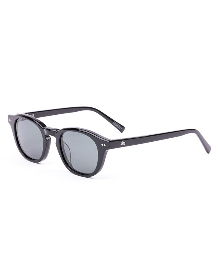 Elio: Black/Iron Grey Polar