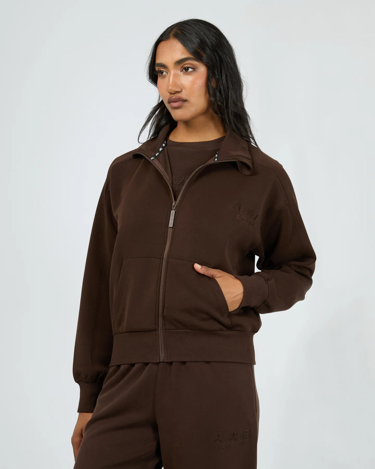 Luxe Active Zip Through - Brown