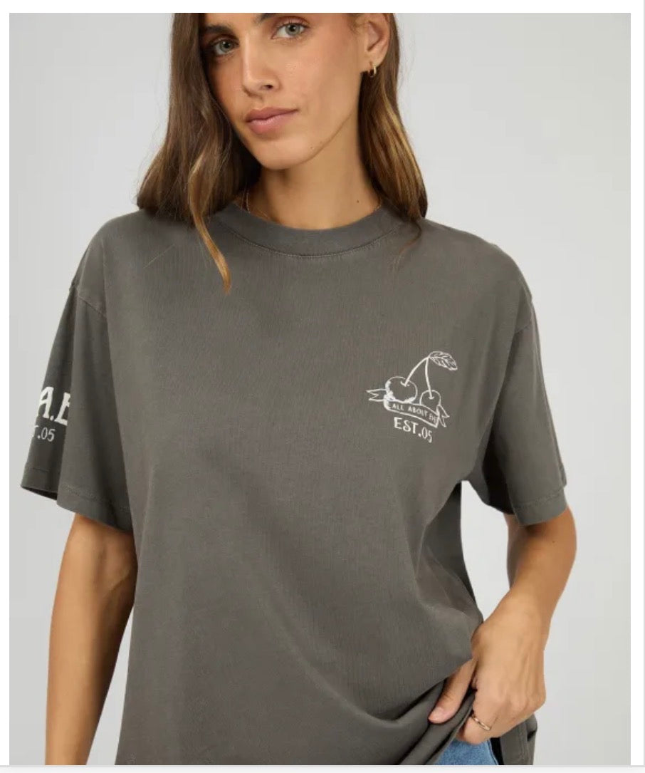 Cherry Pie Relaxed Tee - Charcoal