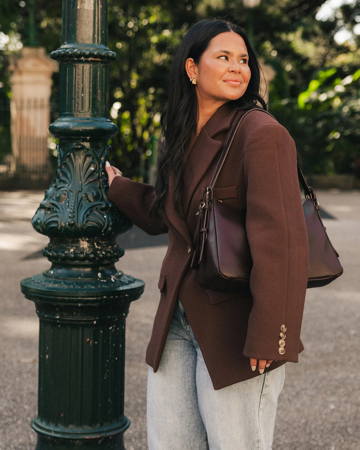 Roxanne Shoulder Bag - Chocolate. Louenhide