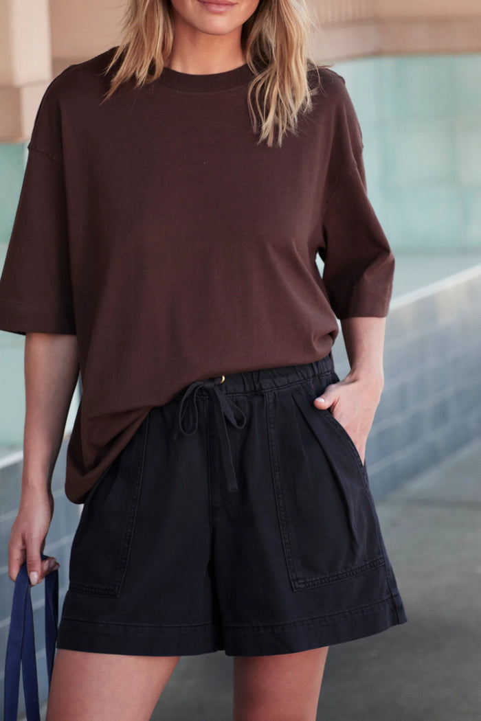 Darcy Relaxed Everyday Short - Washed Black
