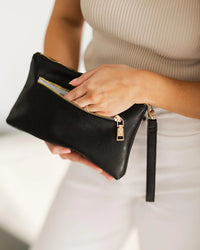 Mimi Clutch - Black