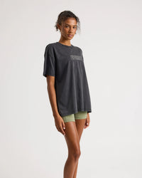 Thrive Tee - Black Snow Wash Keyline Stack
