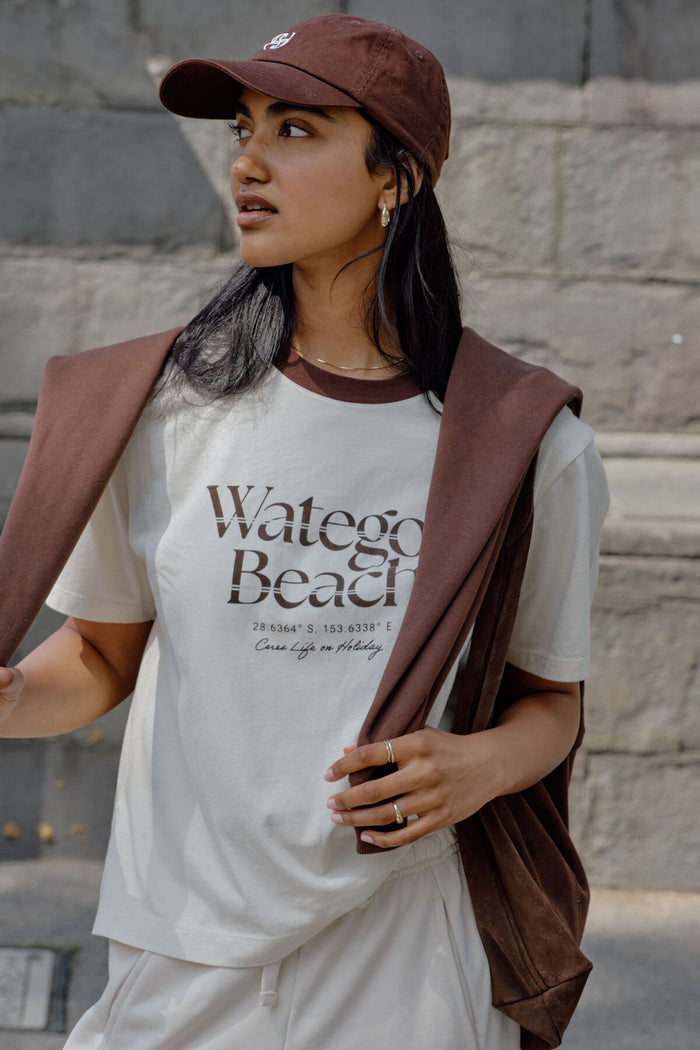 Stevie Slouchy Tee - Buff/Wategos Beach