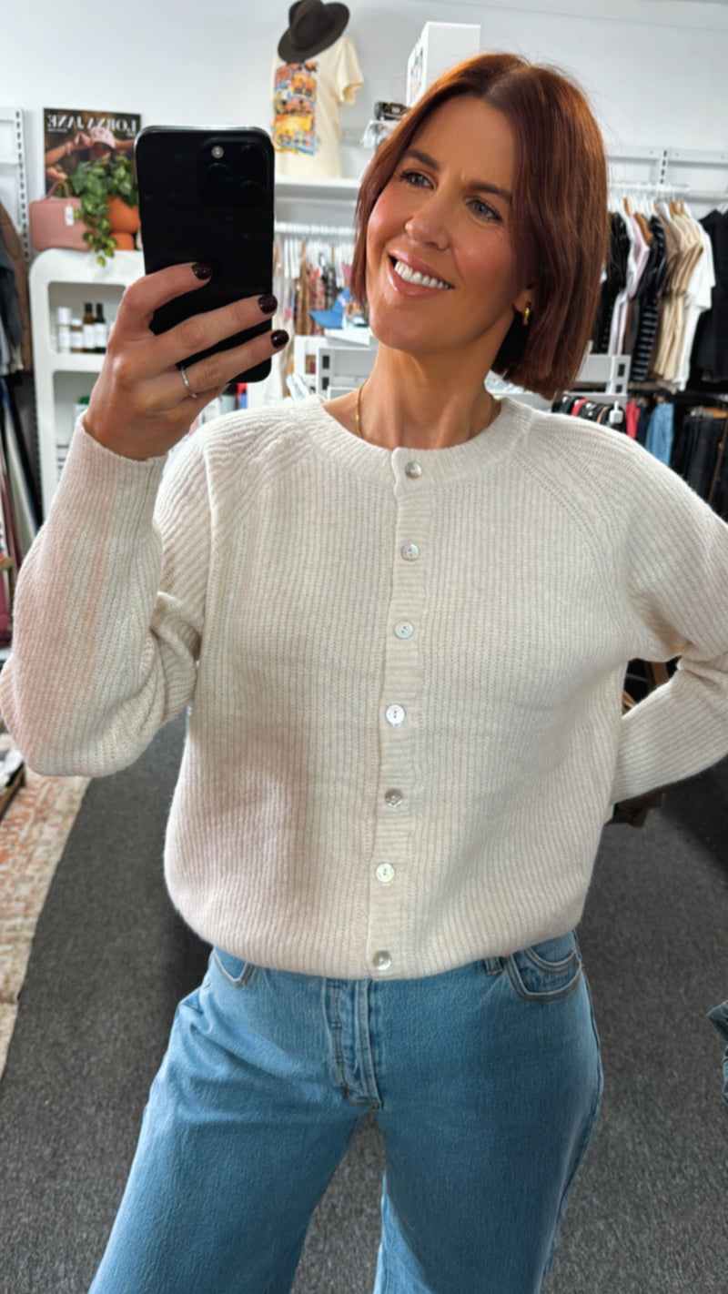 Olivia Cardigan - Ivory
