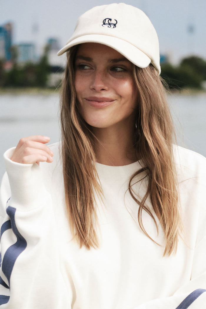 Pip Everyday Cap - Ecru/Navy Stitch