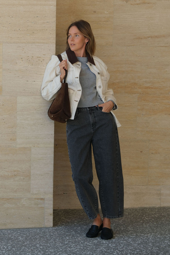 Maggie Tapered Barrel Jean - Faded Black