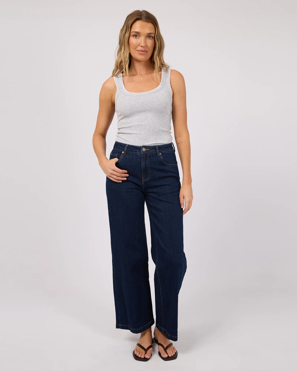 AAE Layers Tank - Grey Marle