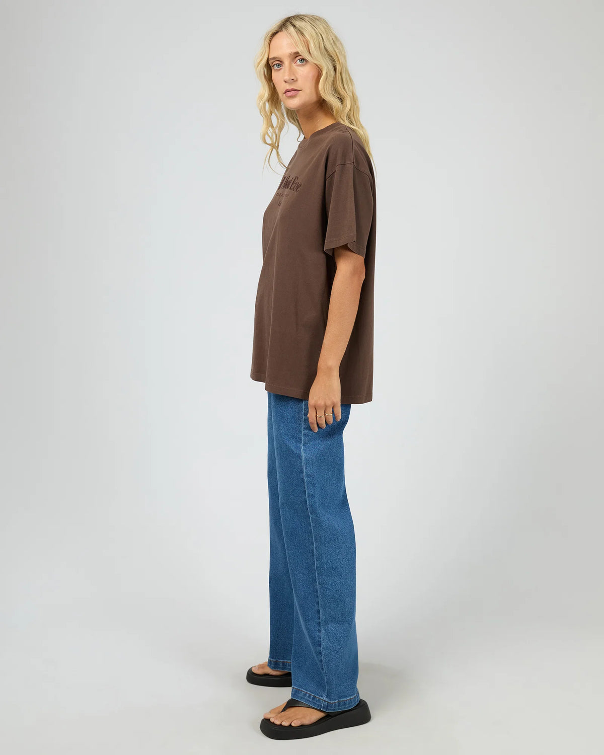 AAE Timeless Tee - Brown. All About Eve