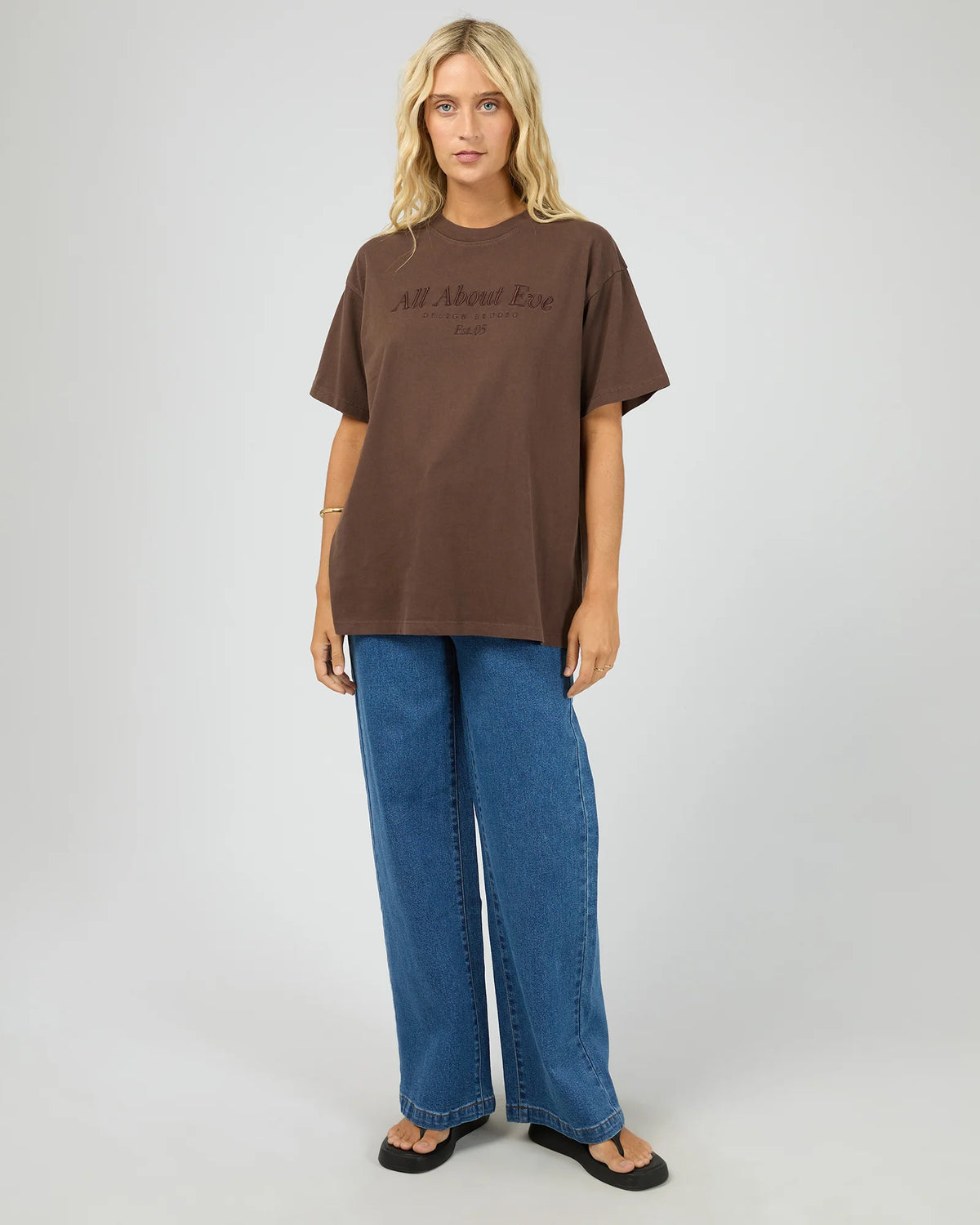 AAE Timeless Tee - Brown. All About Eve