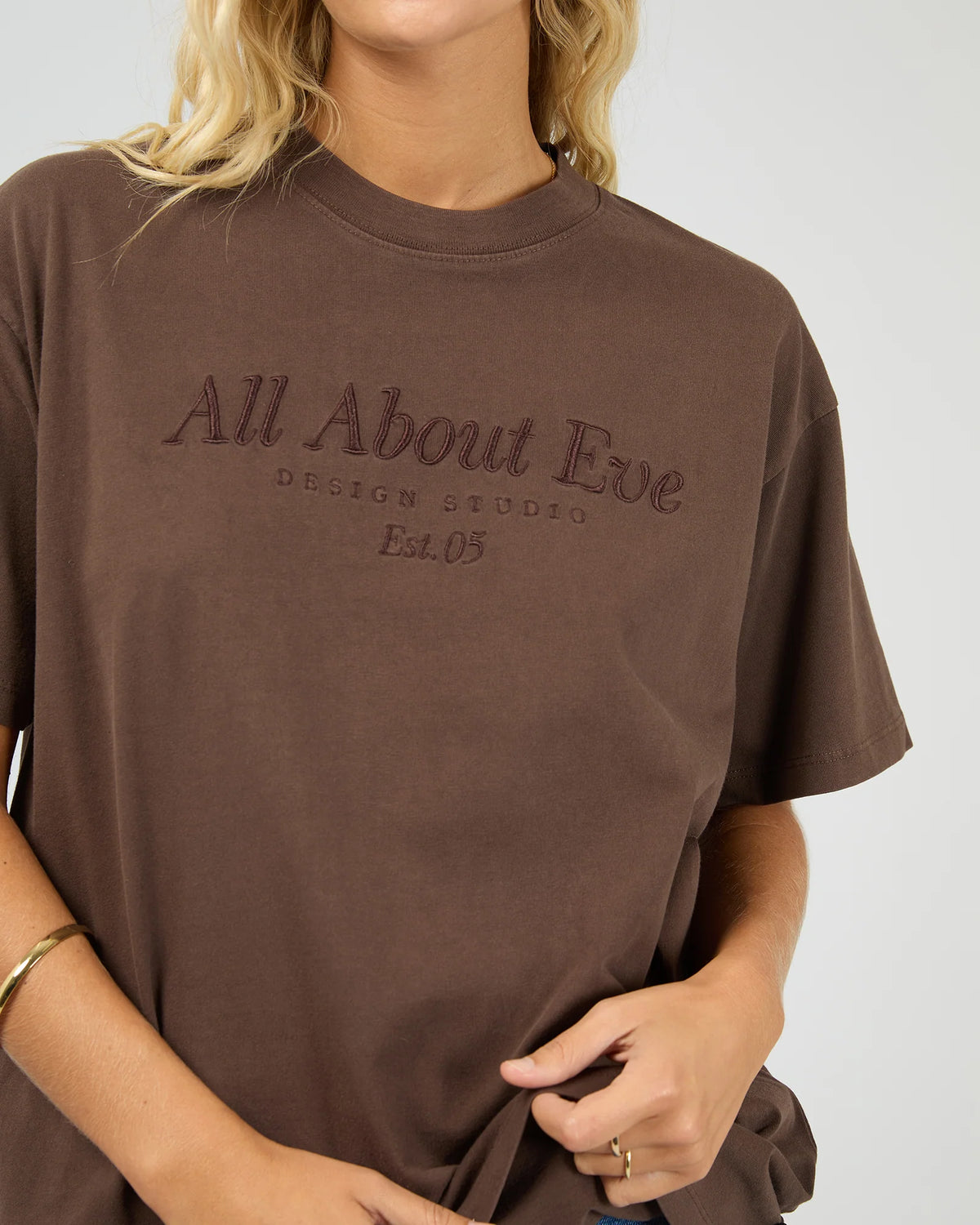 AAE Timeless Tee - Brown. All About Eve