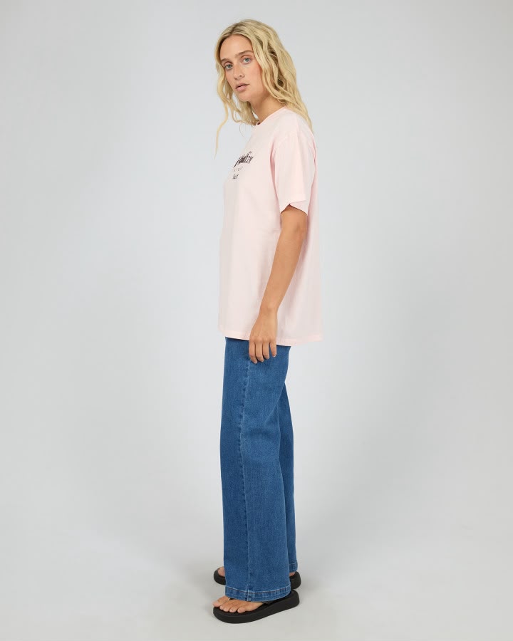 AAE Timeless Tee - Pink. All About Eve