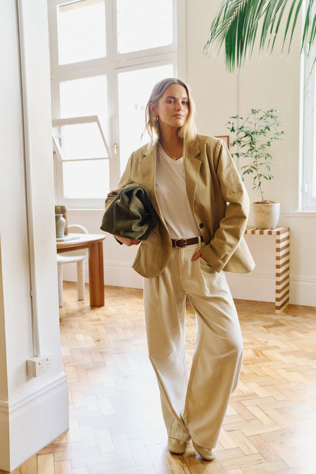 Aggie Boxy Blazer - Summer Taupe. Ceres Life