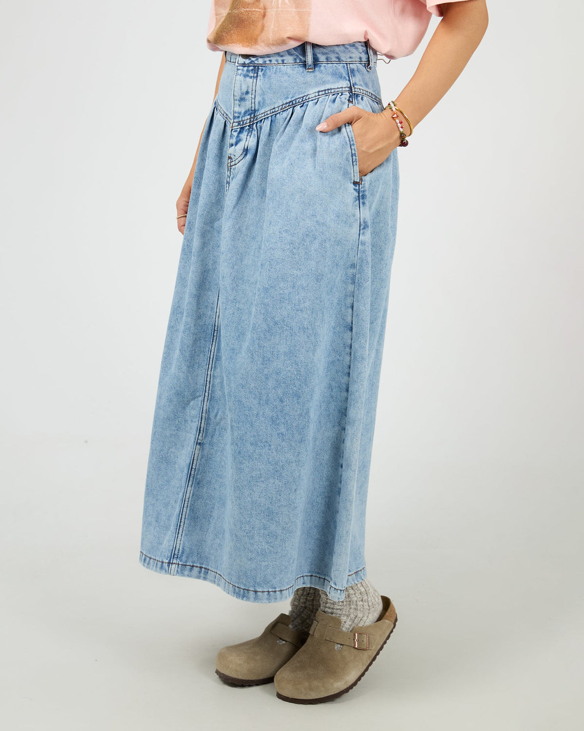 Arlo Maxi Skirt - Light Blue. All About Eve