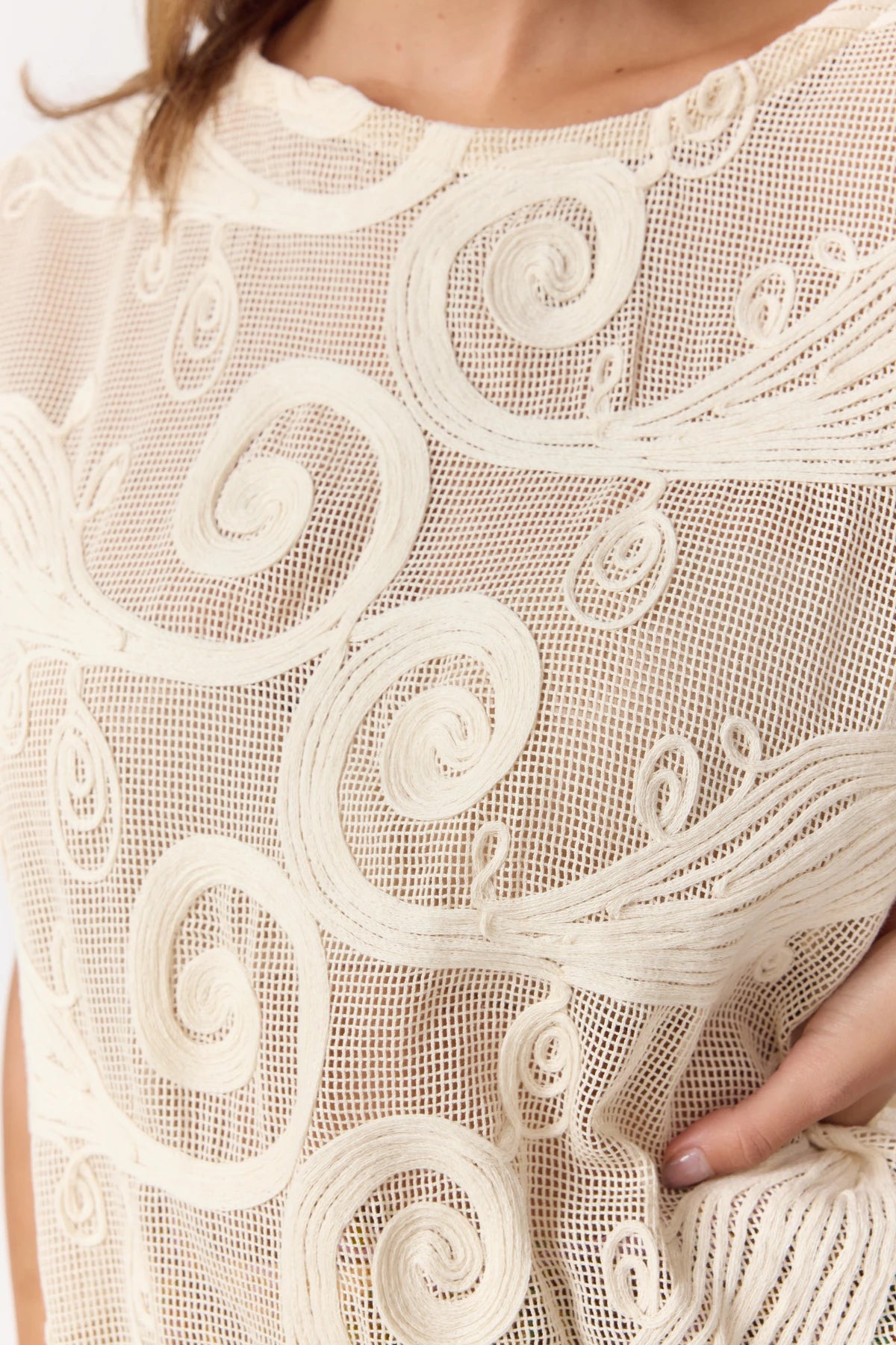 Atlas Top - Ivory. Nine Live Bazaar