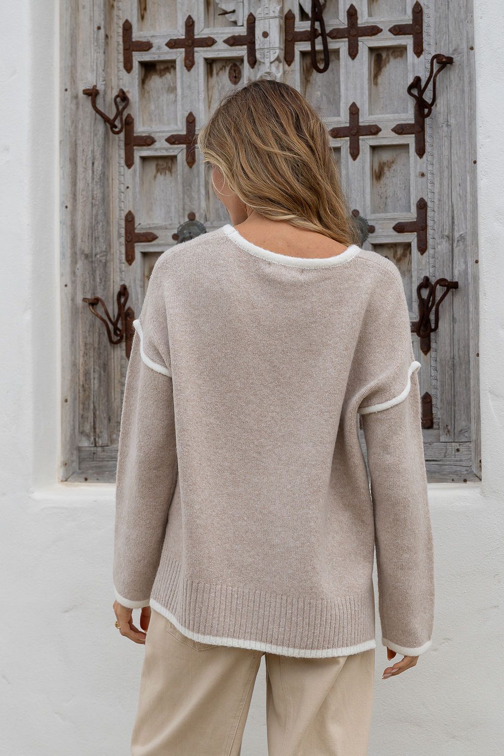 Contrast Trim Side Split Knit -Latte