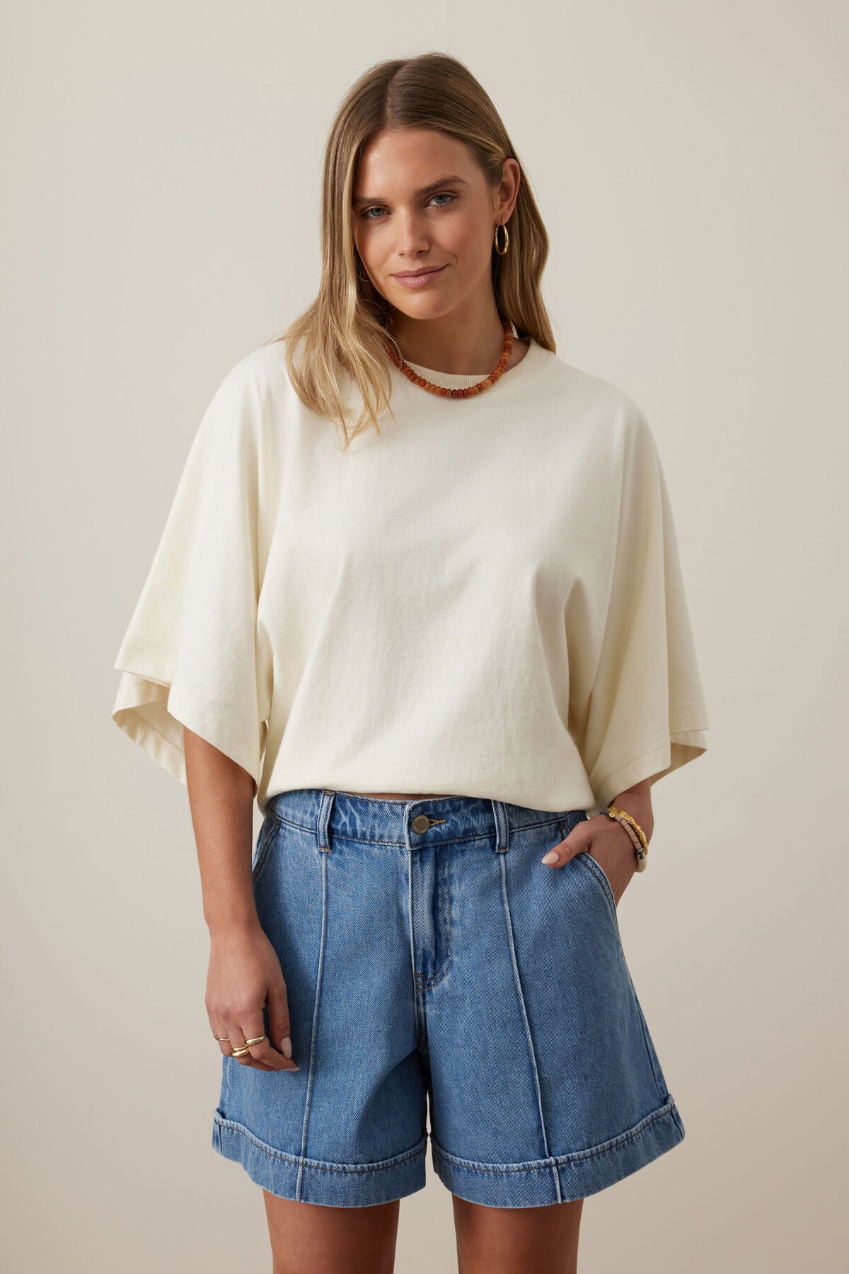 Juno Seamed Short - Vintage Blue