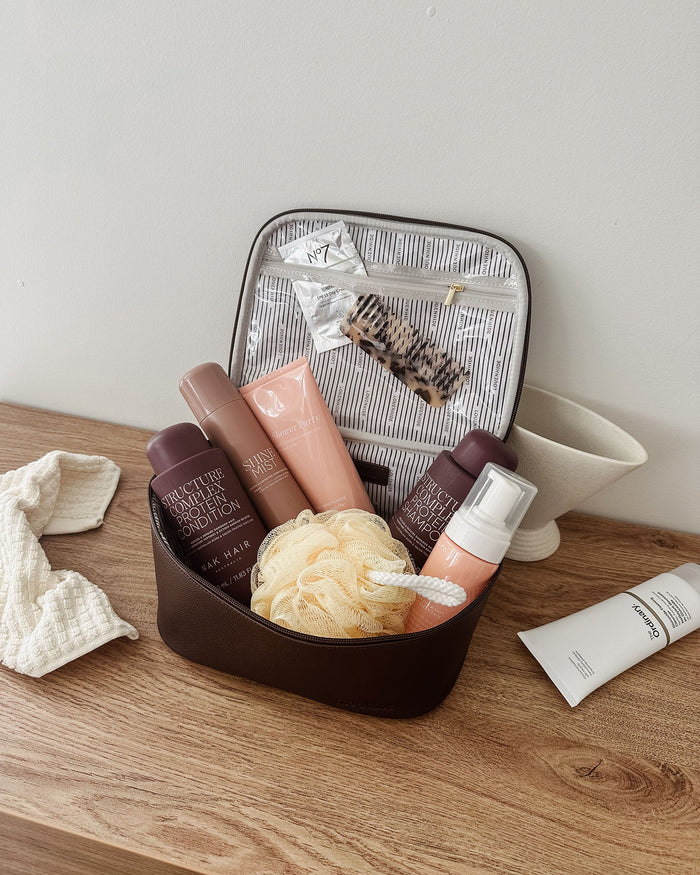 Baby Hepburn Cosmetic Case - Chocolate