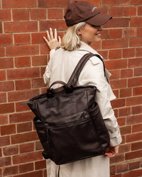 Bronx Backpack - Chocolate. Louenhide