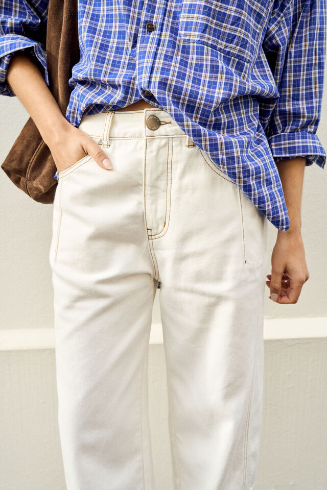 Demi Barrel Jean - Ecru